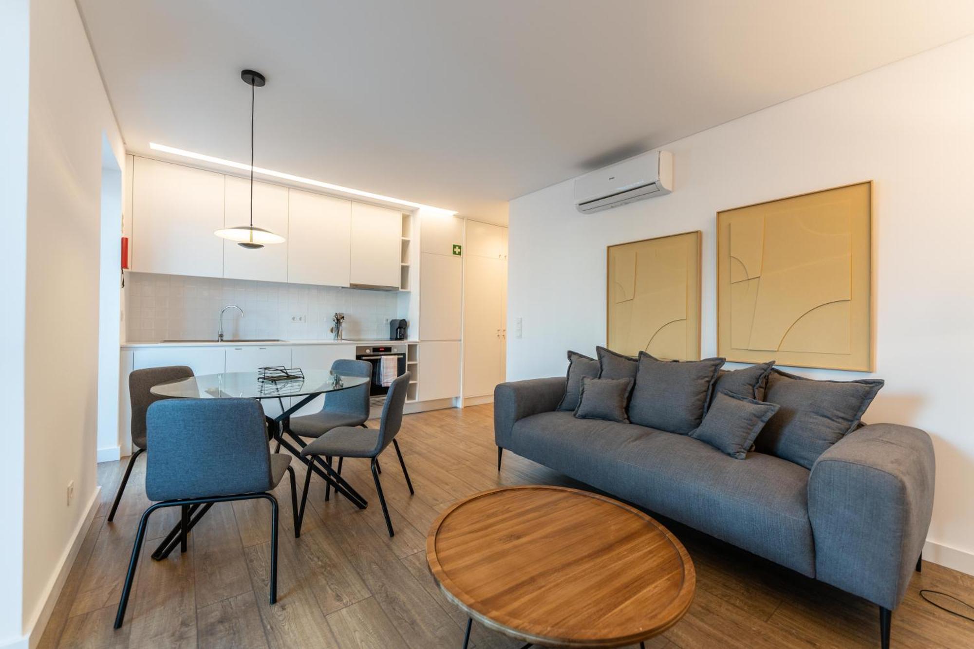 Brum Design Apartments Πόντα Ντελγκάντα Εξωτερικό φωτογραφία