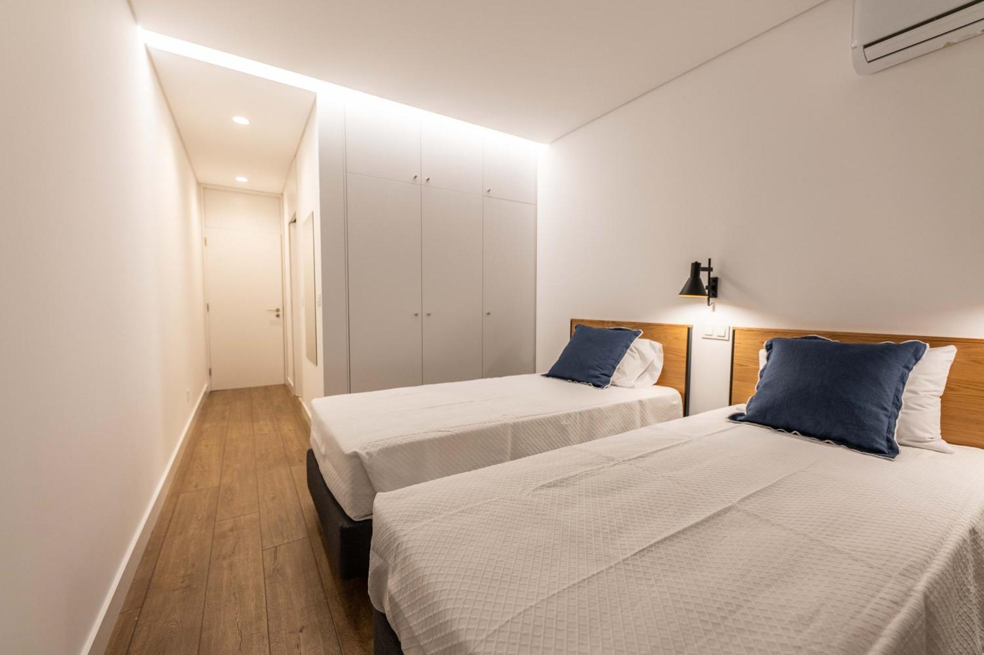 Brum Design Apartments Πόντα Ντελγκάντα Εξωτερικό φωτογραφία